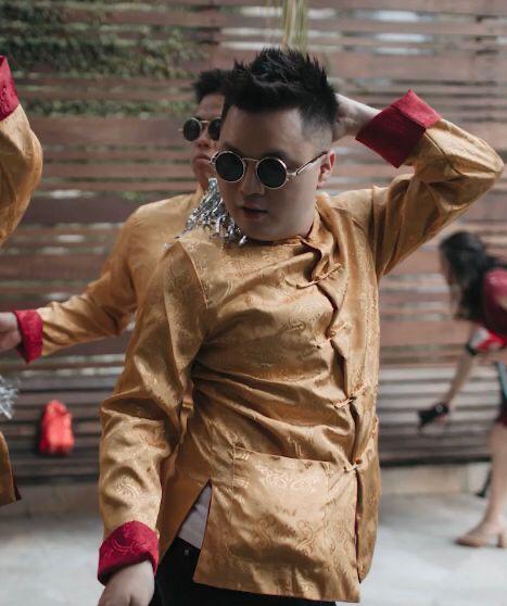 Derrick's handsome photo